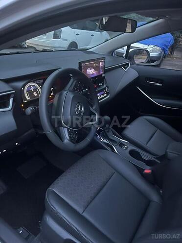 Toyota Corolla 2024, 13,400 km - 1.8 л - Bakı
