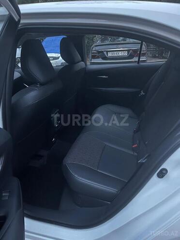 Toyota Corolla 2024, 13,400 km - 1.8 л - Bakı