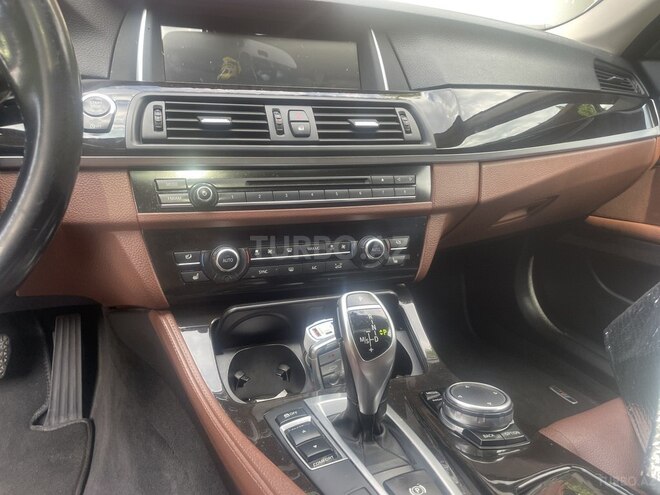 BMW 528 2015, 132,000 km - 2.0 l - Bakı
