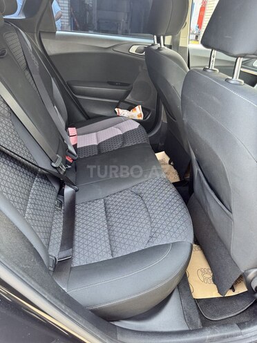 Kia Ceed 2018, 170,000 km - 1.6 l - Bakı