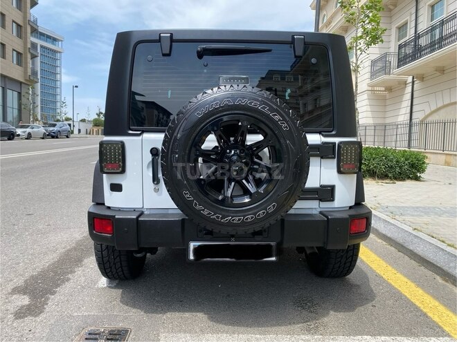 Jeep Wrangler 2015, 97,000 km - 3.6 л - Bakı