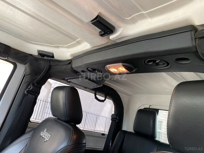 Jeep Wrangler 2015, 97,000 km - 3.6 л - Bakı