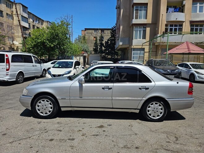 Mercedes C 220 1997, 300,000 km - 2.2 л - Bakı