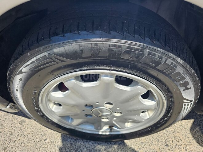 Mercedes C 220 1997, 300,000 km - 2.2 л - Bakı