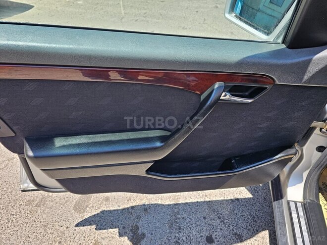 Mercedes C 220 1997, 300,000 km - 2.2 л - Bakı