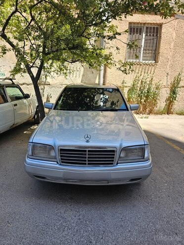 Mercedes C 220 1997, 300,000 km - 2.2 л - Bakı