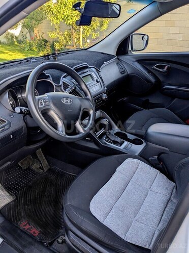 Hyundai ix35 2015, 96,000 km - 2.0 л - Balakən