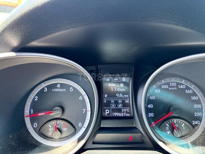 Hyundai Santa Fe 2013, 200,000 km - 2.4 л - Xaçmaz