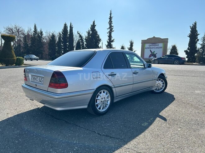 Mercedes C 240 1998, 298,000 km - 2.6 l - Ağcabədi