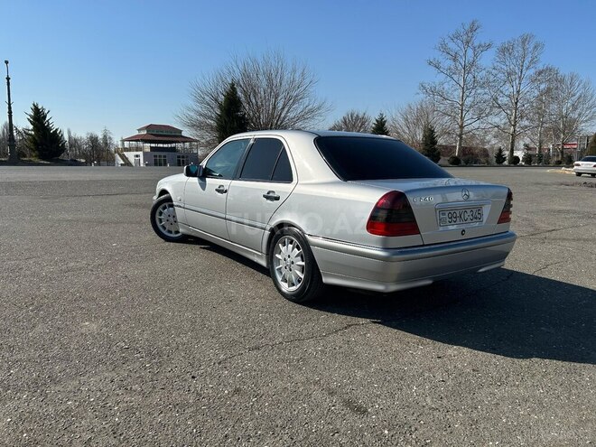 Mercedes C 240 1998, 298,000 km - 2.6 l - Ağcabədi
