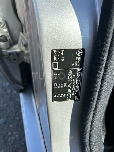 Mercedes C 240 1998, 298,000 km - 2.6 l - Ağcabədi