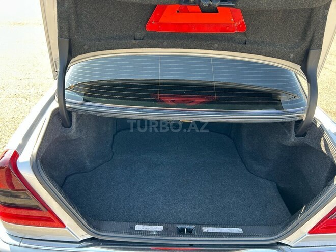 Mercedes C 240 1998, 298,000 km - 2.6 l - Ağcabədi