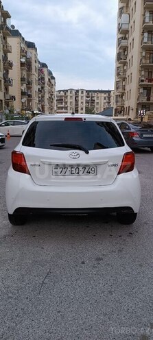 Toyota Yaris 2017, 110,700 km - 1.3 л - Bakı