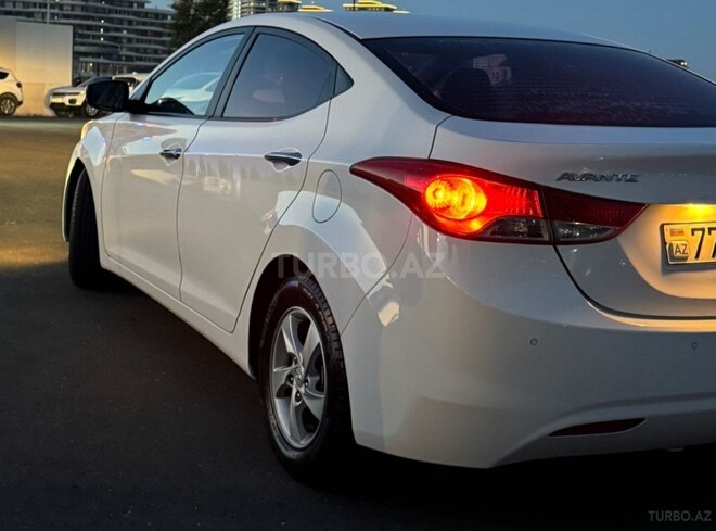 Hyundai Elantra 2011, 203,000 km - 1.6 l - Bakı