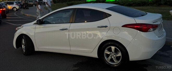 Hyundai Elantra 2011, 203,000 km - 1.6 l - Bakı
