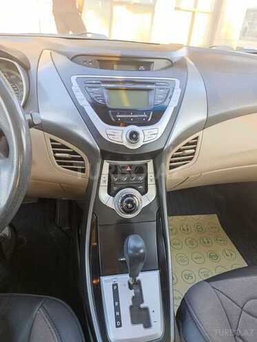 Hyundai Elantra 2011, 306,657 km - 1.8 л - Bakı