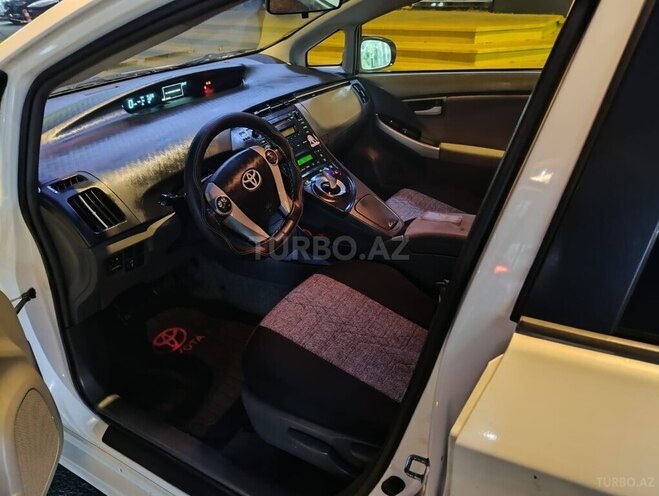 Toyota Prius 2010, 290,000 km - 1.8 л - Bakı