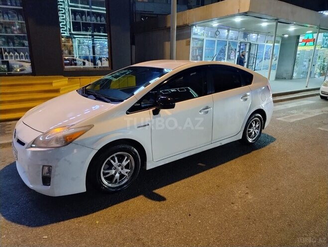 Toyota Prius 2010, 290,000 km - 1.8 л - Bakı