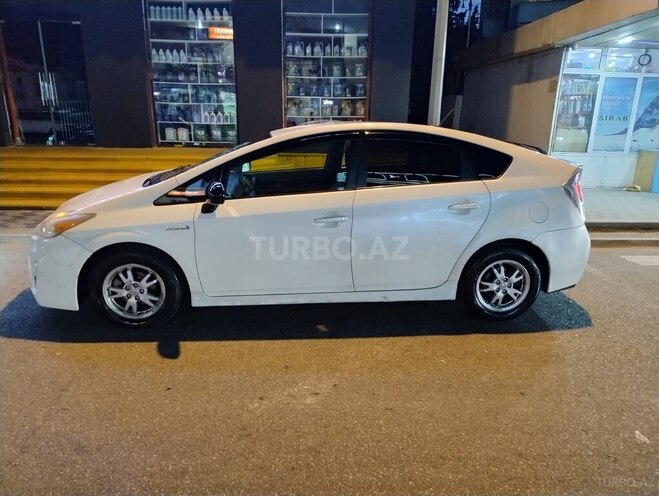 Toyota Prius 2010, 290,000 km - 1.8 л - Bakı