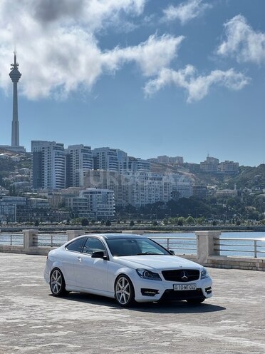 Mercedes C 250-4