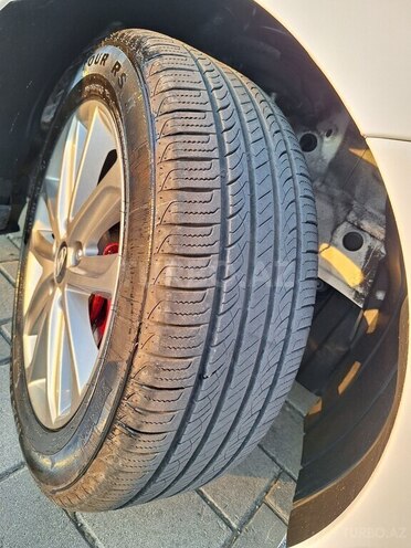 Hyundai Elantra 2015, 85,000 km - 1.8 л - Bakı