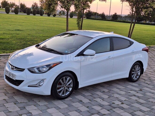 Hyundai Elantra 2015, 85,000 km - 1.8 л - Bakı
