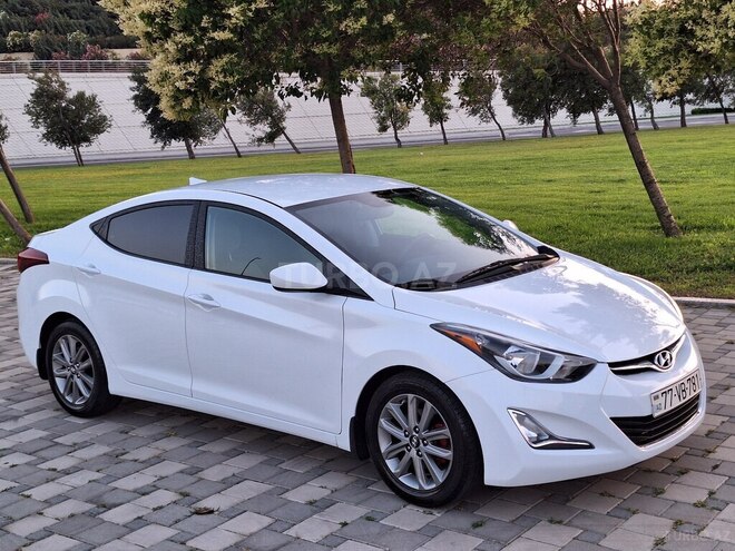 Hyundai Elantra 2015, 85,000 km - 1.8 л - Bakı