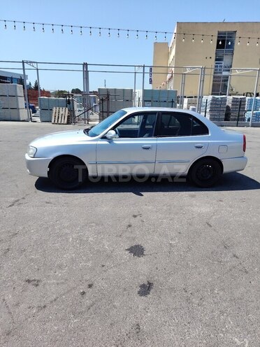 Hyundai Accent 2002, 330,000 km - 1.6 l - Bakı