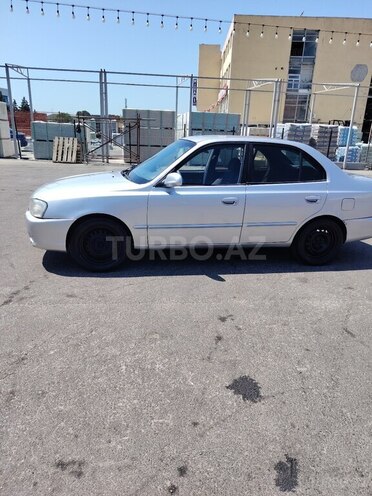 Hyundai Accent 2002, 330,000 km - 1.6 l - Bakı