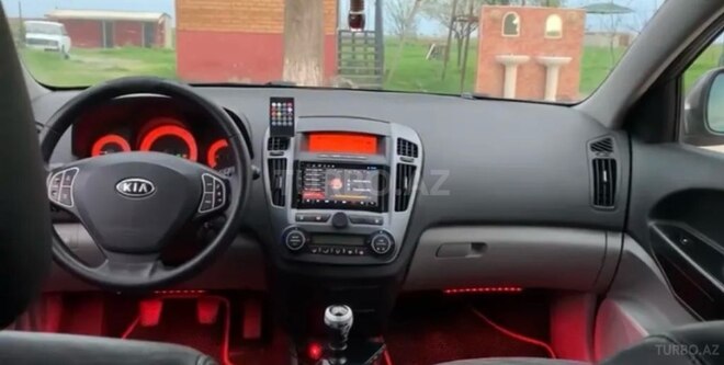 Kia Ceed 2007, 29,000 km - 1.6 l - İmişli