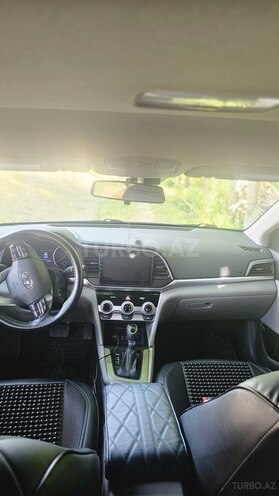 Hyundai Elantra 2019, 90,000 km - 2.0 л - Bakı