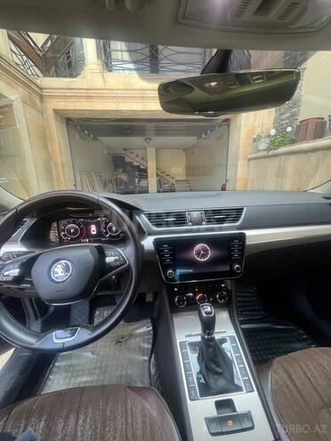 Skoda Superb 2020, 153,000 km - 2.0 l - Bakı