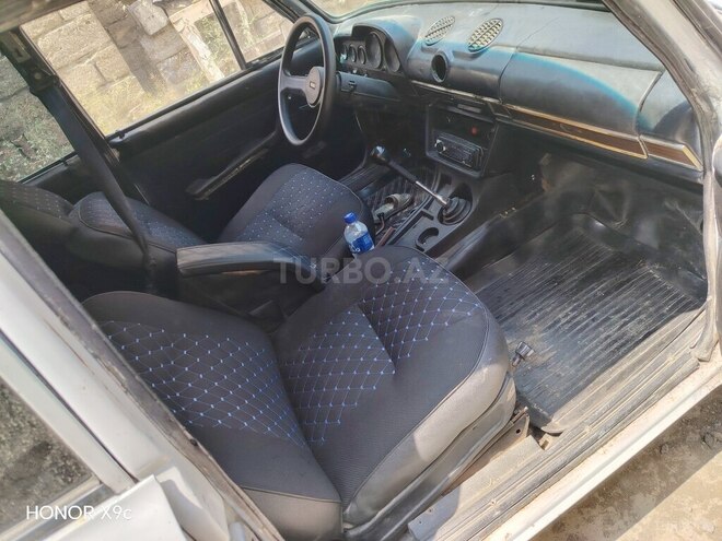 LADA (VAZ) 2106 1984, 32,400 km - 1.6 л - Bakı