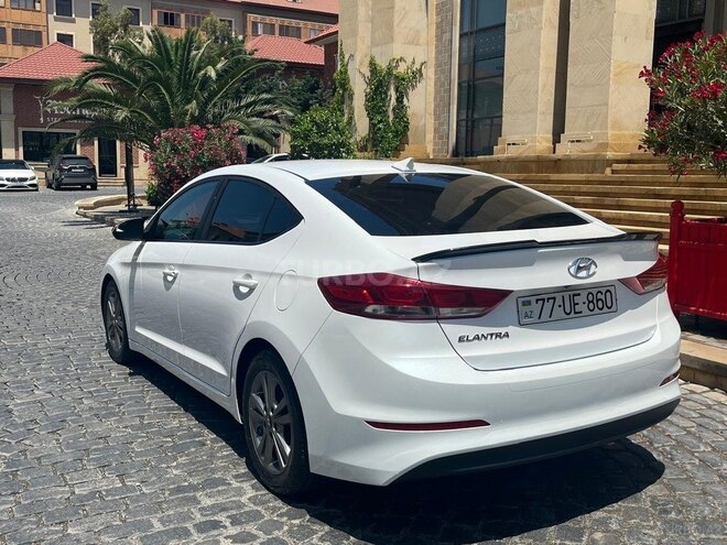 Hyundai Elantra 2016, 144,841 km - 2.0 l - Bakı