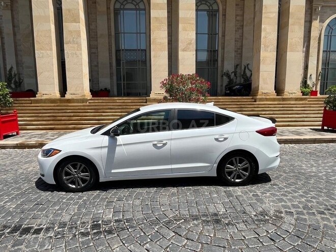 Hyundai Elantra 2016, 144,841 km - 2.0 l - Bakı