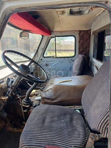UAZ 452-5