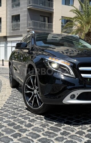 Mercedes GLA 250 2015, 49,700 km - 2.0 l - Bakı