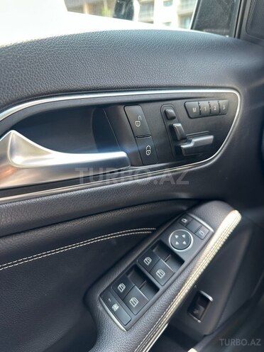 Mercedes GLA 250 2015, 49,700 km - 2.0 l - Bakı