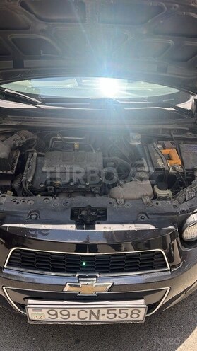 Chevrolet Aveo-10