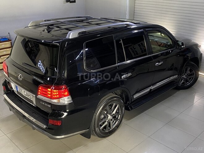 Lexus LX 570-12