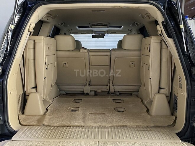 Lexus LX 570-17