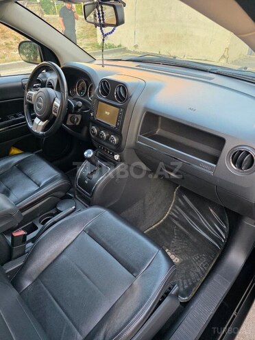 Jeep Compass-15