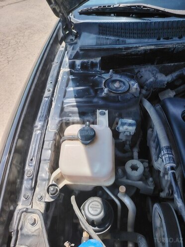 Hyundai Sonata 2006, 352,514 km - 2.0 l - Şirvan