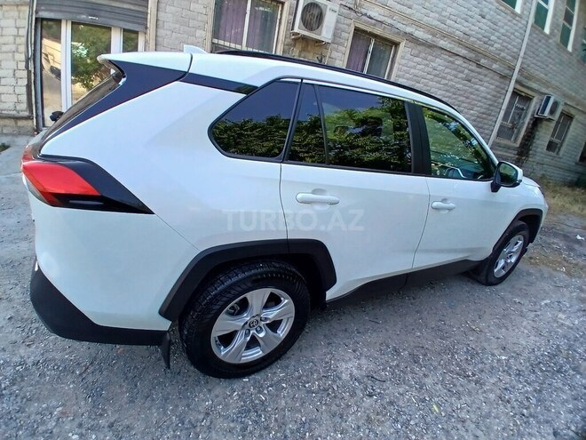 Toyota RAV4 2019, 105,623 km - 2.0 l - Bakı