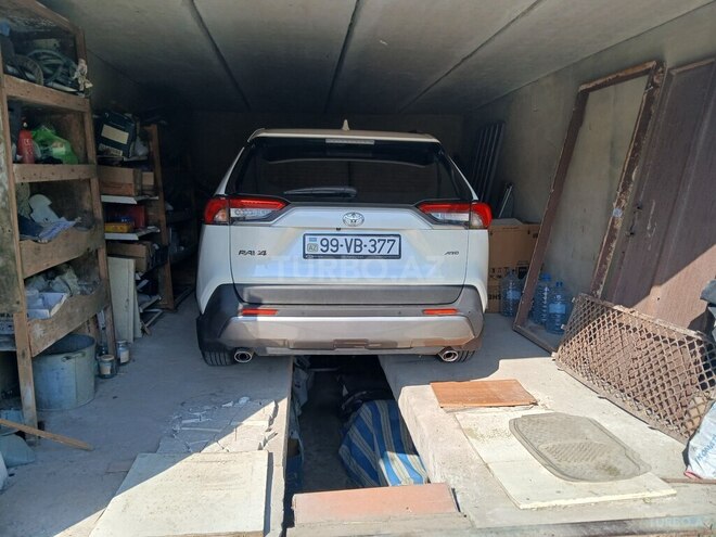 Toyota RAV4 2019, 105,623 km - 2.0 l - Bakı