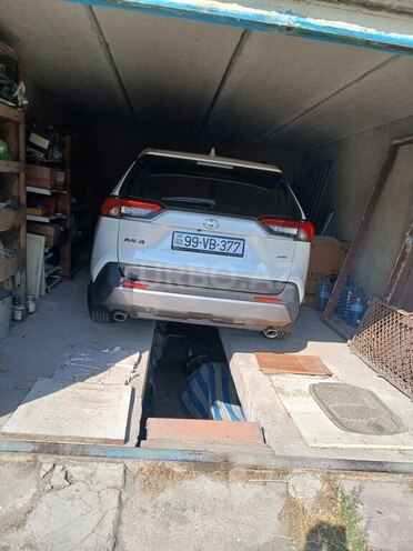 Toyota RAV4 2019, 105,623 km - 2.0 l - Bakı