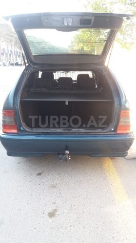 Mercedes C 220 d 1997, 111,000 km - 2.2 l - Salyan