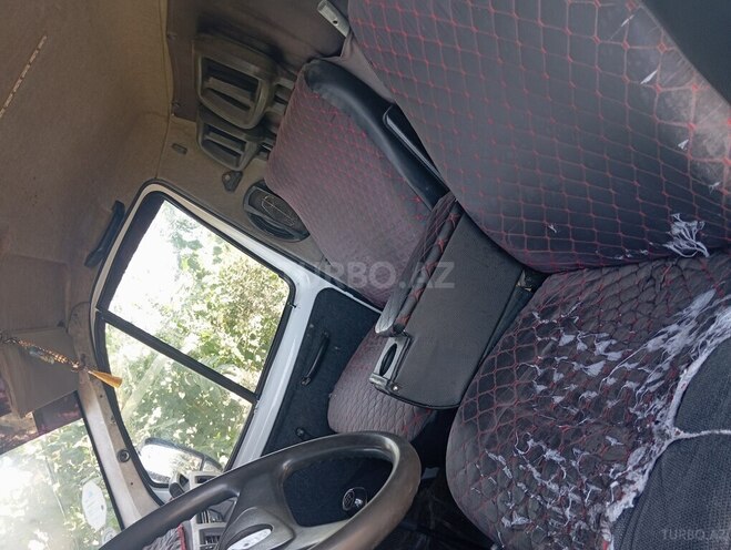 GAZ 12 ЗИМ 2002, 180,000 km - 2.4 l - Sabirabad