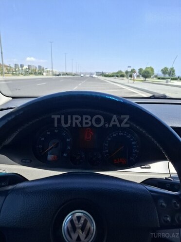 Volkswagen Passat 2006, 319,000 km - 2.0 л - Bakı