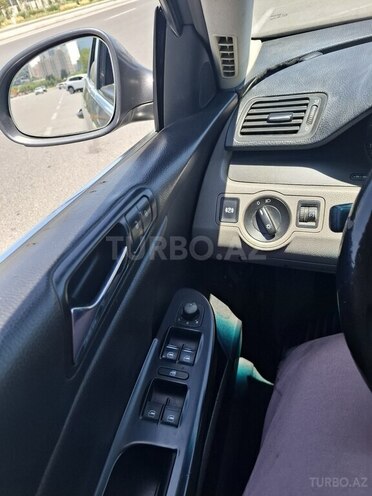 Volkswagen Passat 2006, 319,000 km - 2.0 л - Bakı